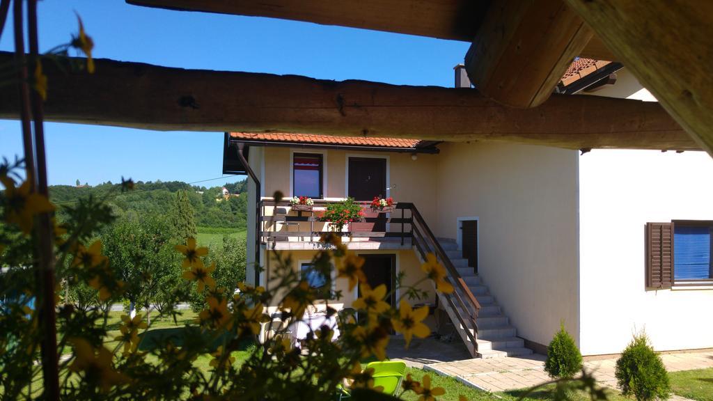 House Petra Apartment Rakovica Luaran gambar